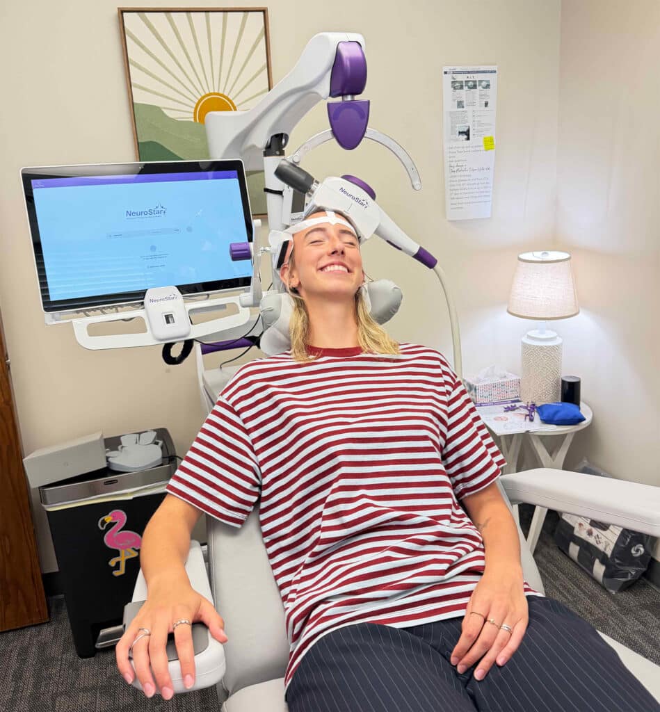 Private outpatient treatment room